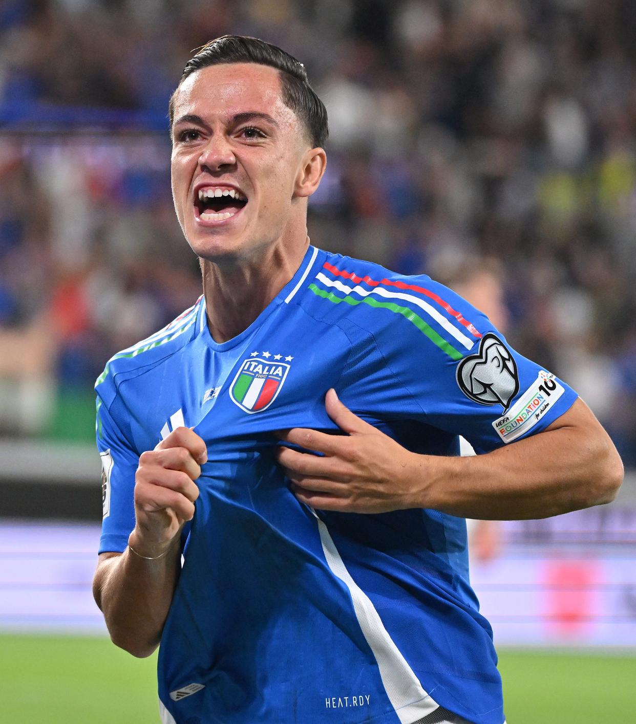 冲刺阶段体能课后，里昂单刀错失备战意大利杯，赛场秩序良好，训练强度明显提升的简单介绍-爱游戏平台